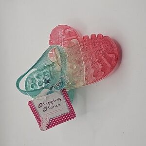 NWT girl jellies